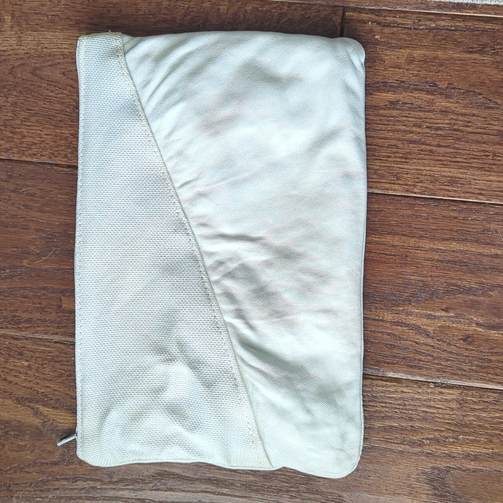 Vintage 1980s white canvas and leather clutch